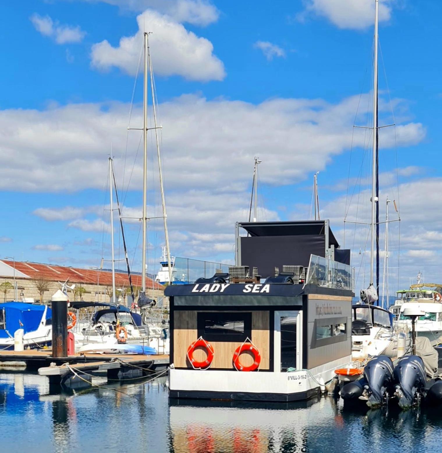 Barco-Apartamento En El Nautico De Vigo Eksteriør billede